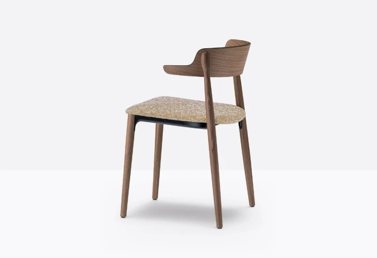 krzesło Nemea, krzesło Pedrali, krzesło drewniane, krzesło do jadalni, krzesło do kuchni, krzesło styl skandynawski, włoski design, nowoczesny design