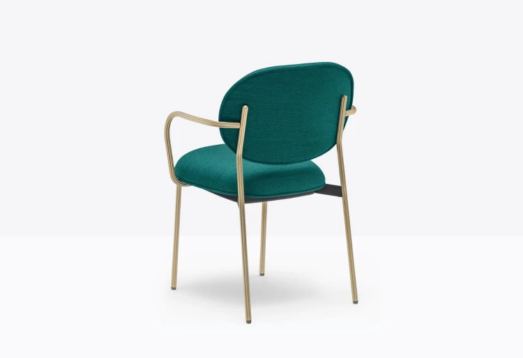 krzesło Blume, krzesło Pedrali, włoski design, krzesło aluminiowe, krzesło tapicerowane, krzesło sztaplowane, krzesło ergonomiczne, krzesło do jadalni, krzesło do biura, krzesło do restauracji, eleganckie krzesło, nowoczesne meble, meble włoskie