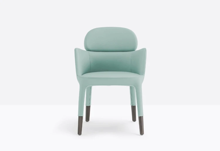 krzesło Ester Pedrali, krzesło designerskie, krzesło eleganckie, krzesło tapicerowane, krzesło z aluminium, krzesło do restauracji, krzesło do hotelu, krzesło nowoczesne, krzesło premium, krzesło ergonomiczne, designerskie krzesło