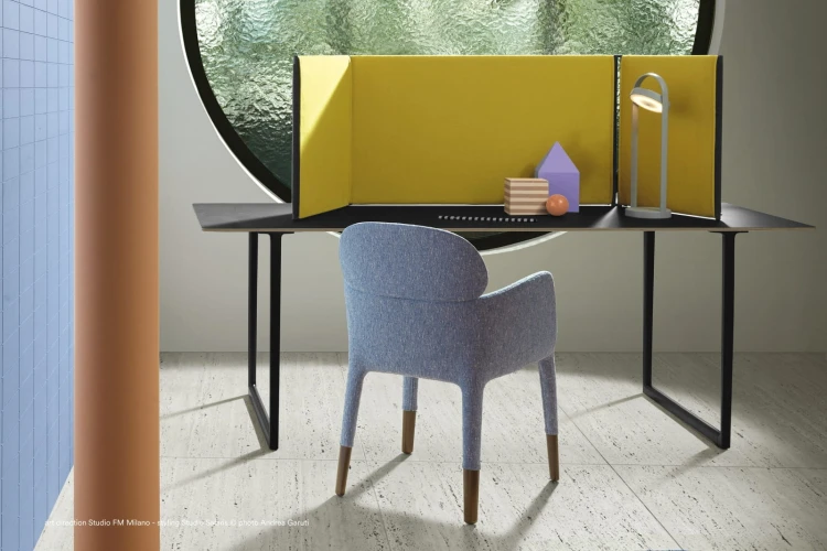krzesło Ester Pedrali, krzesło designerskie, krzesło eleganckie, krzesło tapicerowane, krzesło z aluminium, krzesło do restauracji, krzesło do hotelu, krzesło nowoczesne, krzesło premium, krzesło ergonomiczne, designerskie krzesło