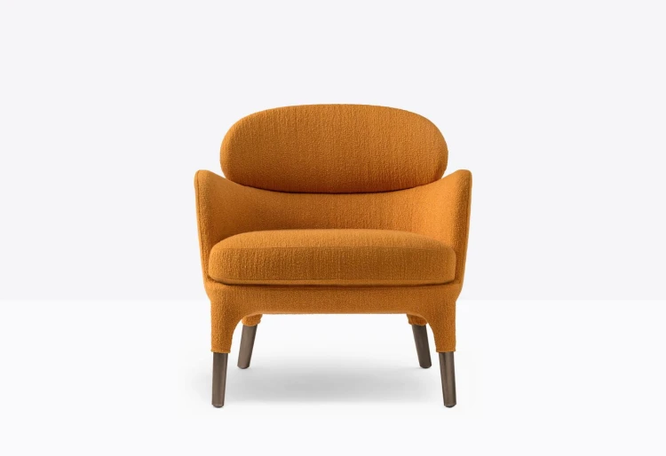 fotel Ester Pedrali, fotel designerski, fotel elegancki, fotel tapicerowany, fotel do restauracji, fotel do hotelu, fotel nowoczesny, fotel premium, fotel ergonomiczny, designerski fotel