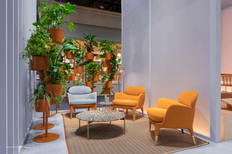 fotel Ester Pedrali, fotel designerski, fotel elegancki, fotel tapicerowany, fotel do restauracji, fotel do hotelu, fotel nowoczesny, fotel premium, fotel ergonomiczny, designerski fotel