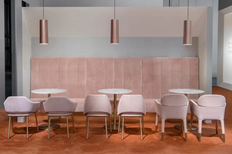 krzesło Vic, krzesło tapicerowane, eleganckie krzesło do jadalni, krzesło do restauracji, krzesło do kawiarni,  wygodne krzesło do stołu, designerskie krzesło