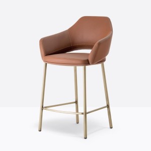 Hoker Vic 649, różne warianty - Pedrali