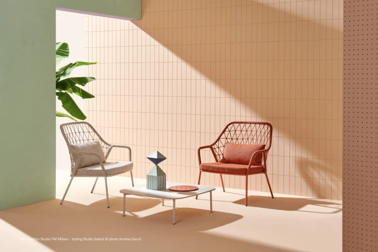 fotel Panarea, fotel ogrodowy, fotel tarasowy, włoski fotel, designerski fotel ogrodowy, stylowy fotel na taras, fotel z poduszką, fotel odporny na warunki atmosferyczne, meble ogrodowe, meble outdoorowe
