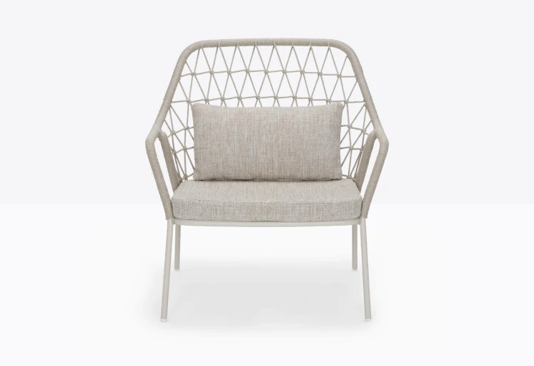 fotel Panarea, fotel ogrodowy, fotel tarasowy, włoski fotel, designerski fotel ogrodowy, stylowy fotel na taras, fotel z poduszką, fotel odporny na warunki atmosferyczne, meble ogrodowe, meble outdoorowe