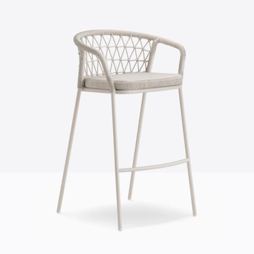 hoker Panarea, hoker ogrodowy, hoker tarasowy, włoski hoker, designerski hoker ogrodowy, stylowy hoker na taras, hoker z poduszką, hoker odporny na warunki atmosferyczne, meble ogrodowe, meble outdoorowe