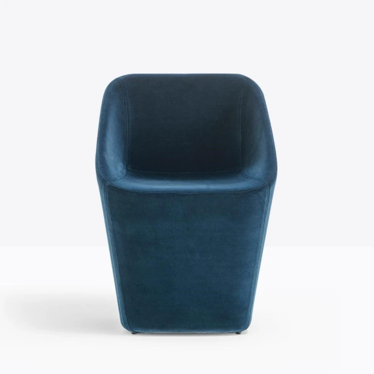 fotel Log, tapicerowany fotel, nowoczesny fotel, designerski fotel, fotel do salonu, fotel do sypialni, fotel do jadalni, fotel ergonomiczny, wygodny fotel, rzeźbiarski fotel