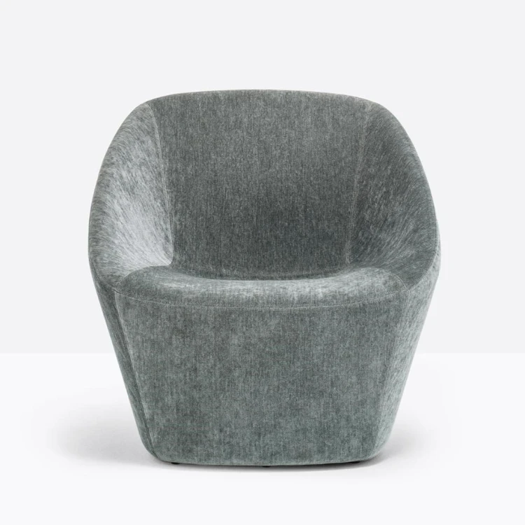 fotel Log, tapicerowany fotel, nowoczesny fotel, designerski fotel, fotel do salonu, fotel do sypialni, fotel do jadalni, fotel ergonomiczny, wygodny fotel, rzeźbiarski fotel