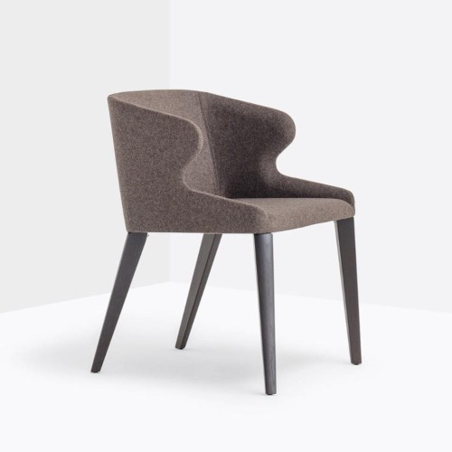 krzesło Leila, krzesło Pedrali, krzesło tapicerowane, krzesło dębowe, krzesło do jadalni, krzesło do biura, krzesło do gabinetu, włoski design