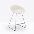 hoker Pedrali, hoker Gliss, designerski hoker, włoski design, hoker z podłokietnikami, hoker do jadalni, hoker do kuchni, hoker do restauracji, hoker do kawiarni