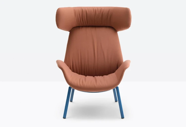 fotel Ila, fotel Pedrali, fotel tapicerowany, fotel do salonu, fotel nowoczesny, włoski design, fotel do sypialni, fotel do restauracji, ergonomiczny fotel