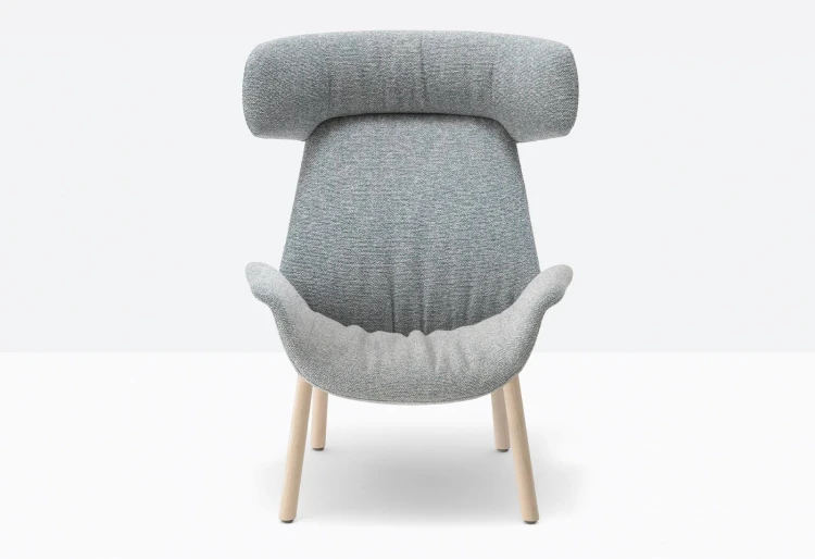 fotel Ila, fotel Pedrali, fotel tapicerowany, fotel do salonu, fotel nowoczesny, włoski design, fotel do sypialni, fotel do restauracji, ergonomiczny fotel