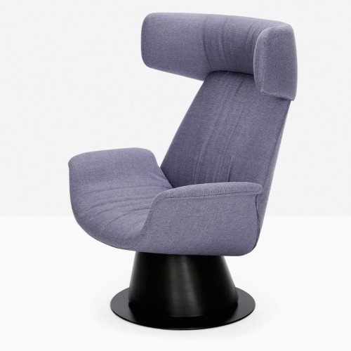 fotel Ila, fotel Pedrali, fotel tapicerowany, fotel do salonu, fotel nowoczesny, włoski design, fotel do sypialni, fotel do restauracji, ergonomiczny fotel