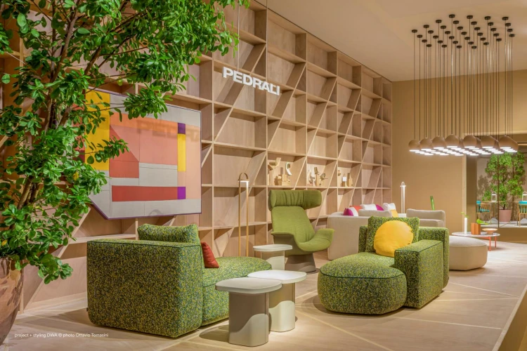 fotel Ila, fotel Pedrali, fotel tapicerowany, fotel do salonu, fotel nowoczesny, włoski design, fotel do sypialni, fotel do restauracji, ergonomiczny fotel
