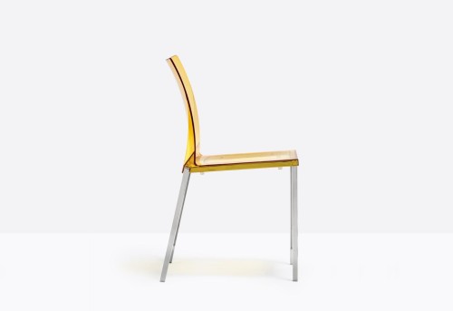 krzesło Kuadra, krzesło Pedrali, krzesło stalowe, krzesło z tworzywa, krzesło do jadalni, krzesło do kawiarni, krzesło do restauracji, nowoczesny design, włoski design
