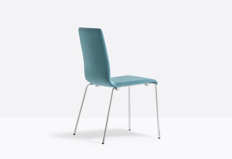 krzesło Kuadra, krzesło Pedrali, krzesło stalowe, krzesło z tworzywa, krzesło do jadalni, krzesło do kawiarni, krzesło do restauracji, nowoczesny design, włoski design