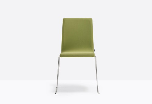 krzesło Kuadra, krzesło Pedrali, krzesło stalowe, krzesło z tworzywa, krzesło do jadalni, krzesło do kawiarni, krzesło do restauracji, nowoczesny design, włoski design