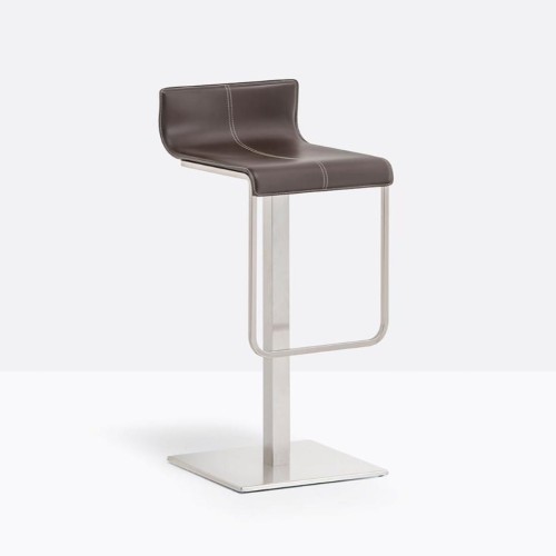hoker Kuadra, hoker Pedrali, hoker obrotowy, hoker do jadalni, hoker do kuchni, hoker do restauracji, nowoczesny hoker, nowoczesny design, włoski design