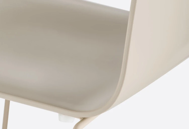 krzesło Kuadra, krzesło Pedrali, krzesło stalowe, krzesło z tworzywa, krzesło do jadalni, krzesło do kawiarni, krzesło do restauracji, nowoczesny design, włoski design