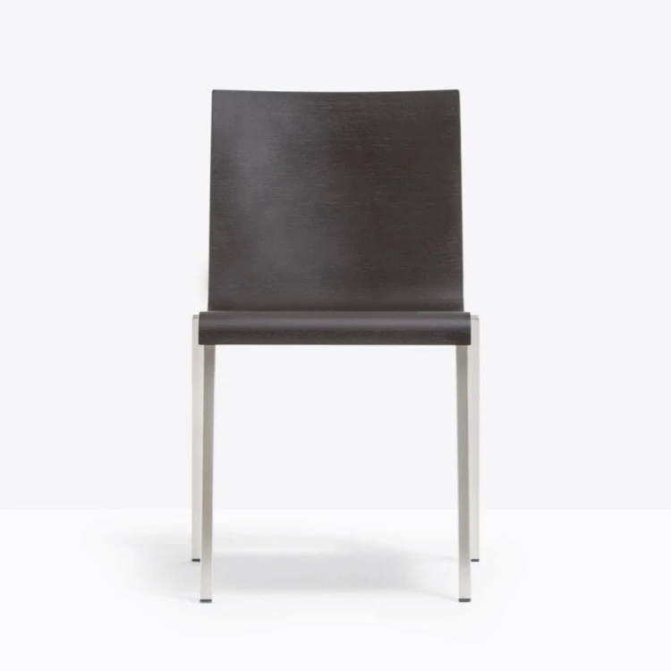 krzesło Kuadra, krzesło Pedrali, krzesło do jadalni, krzesło do kawiarni, krzesło do restauracji, nowoczesny design, włoski design