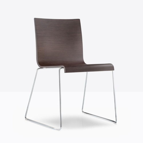 krzesło Kuadra, krzesło Pedrali, krzesło do jadalni, krzesło do kawiarni, krzesło do restauracji, nowoczesny design, włoski design