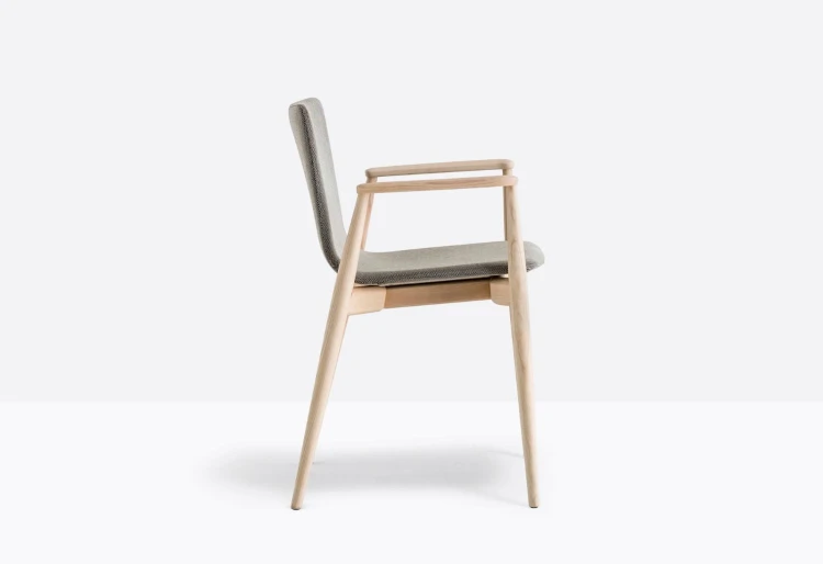 krzesło Malmo, krzesło Pedrali, krzesło drewniane, krzesło do jadalni, krzesło do kuchni, krzesło do restauracji, nowoczesny design, włoski design