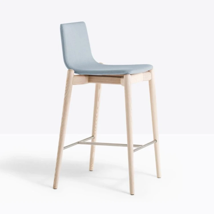 hoker Malmo, hoker Pedrali, hoker drewniany, włoski hoker, hoker do jadalni, hoker do kuchni, hoker do restauracji, nowoczesny design, włoski design