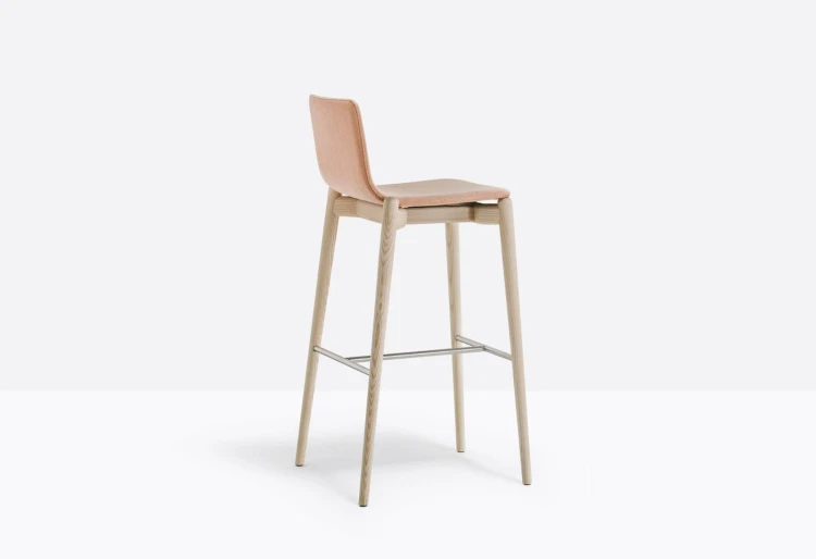 hoker Malmo, hoker Pedrali, hoker drewniany, włoski hoker, hoker do jadalni, hoker do kuchni, hoker do restauracji, nowoczesny design, włoski design