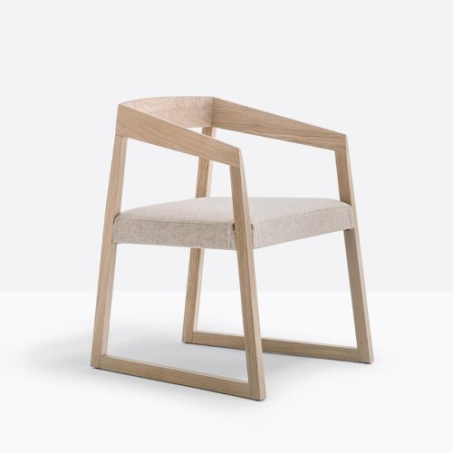 krzesło Sign, fotel Sign, krzesło Pedrali, krzesło drewniane, krzesło dębowe, krzesło do jadalni, krzesło do salonu, krzesło do gabinetu, styl skandynawski, krzesło tapicerowane, włoski design