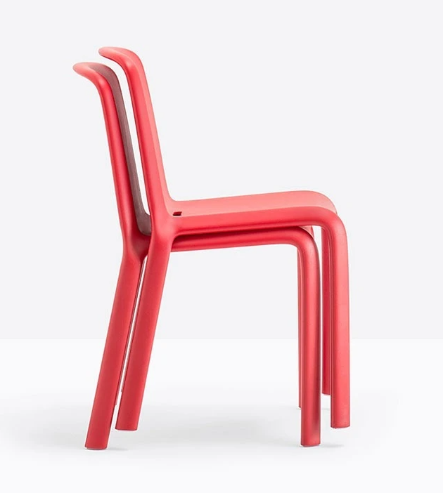 krzesło Snow, krzesło Pedrali, krzesło outdoorowe, krzesło z tworzywa, krzesło na taras, krzesło do jadalni, krzesło do restauracji, włoski design, nowoczesny design
