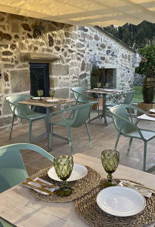 Krzesło Hop Ezpeleta, krzesło ogrodowe, krzesło odporne na warunki atmosferyczne, krzesło do kawiarni, krzesło do ogrodu, krzesło do restauracji, krzesła na zewnątrz