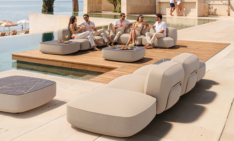 moduł serii Softer, moduł z tworzywa, sofa outdoorowa, sofa tarasowa, sofa ogrodowa, meble ogrodowe, meble Plust, meble włoskie