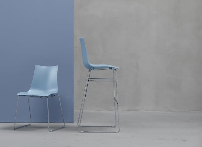 Krzesło Zebra Technopolymer Sledge Scab Design niebieskie elegancja prostota minimalizm komfort wysoka jakość