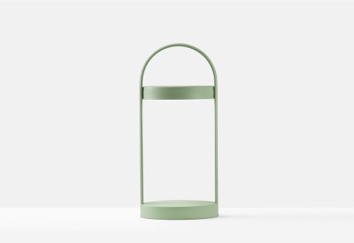 Lampa Giravolta, nowoczesny design, wysoka jakość prezentowanego produktu, meble renomowanej marki Pedrali, dostępnych kilka wersji kolorystycznych