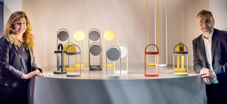 Lampa Giravolta, nowoczesny design, wysoka jakość prezentowanego produktu, meble renomowanej marki Pedrali, dostępnych kilka wersji kolorystycznych