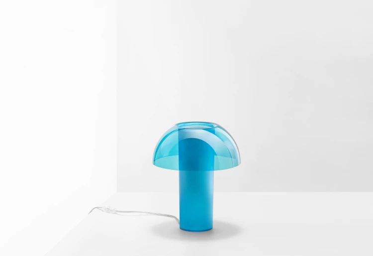 Lampa Colette, nowoczesne rozwiązanie, wysoka jakość prezentowanego produktu, starannie dobrane surowce, dostępne rozwiązanie w kilku wersjach kolorystycznych