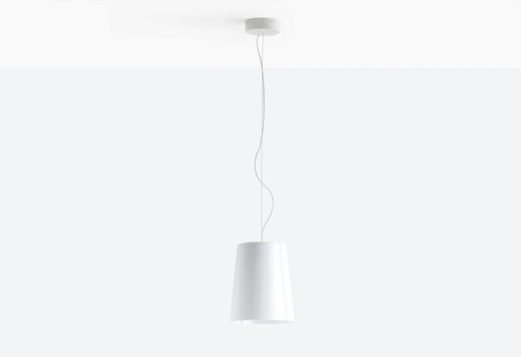 Lampa L001S/A, wysoka jakość prezentowanego produktu, starannie dobrane surowce, nowoczesne rozwiązanie do każdego modernistycznego wnętrza