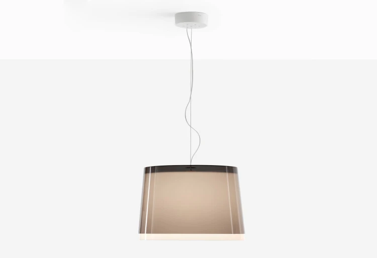 Lampa L001S, wysoka jakość prezentowanego produktu, starannie dobrane surowce, nowoczesne rozwiązanie do każdego modernistycznego wnętrza