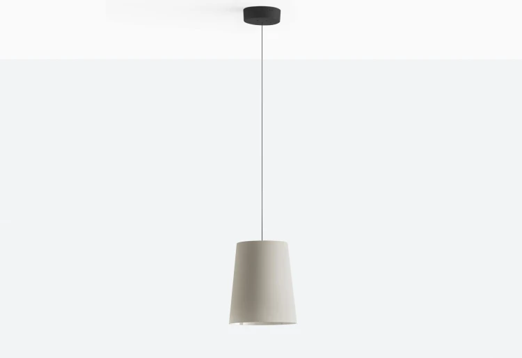 Lampa L001S, wysoka jakość prezentowanego produktu, starannie dobrane surowce, nowoczesne rozwiązanie do każdego modernistycznego wnętrza