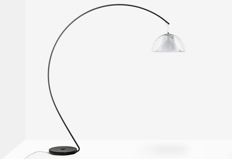 Lampa L002, wysoka jakość prezentowanego produktu, starannie dobrane surowce, nowoczesne rozwiązanie do każdego modernistycznego wnętrza