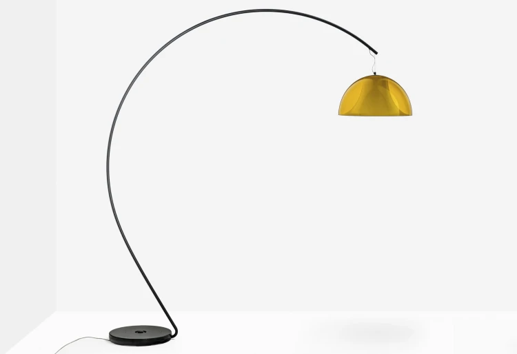 Lampa L002, wysoka jakość prezentowanego produktu, starannie dobrane surowce, nowoczesne rozwiązanie do każdego modernistycznego wnętrza