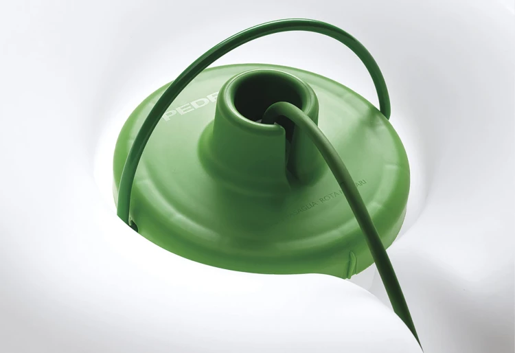 Lampa Happy Apple 330E, wysoka jakość prezentowanego produktu, nowoczesny i modernistyczny kształt, biały kolor dodając niezwykłej elegancji