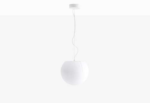Lampa Happy Apple 330, wysoka jakość prezentowanego produktu, nowoczesny i modernistyczny kształt, biały kolor dodając niezwykłej elegancji